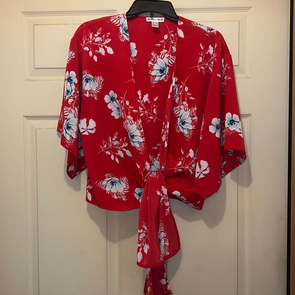 Bell Sleeve Tie Front Crop